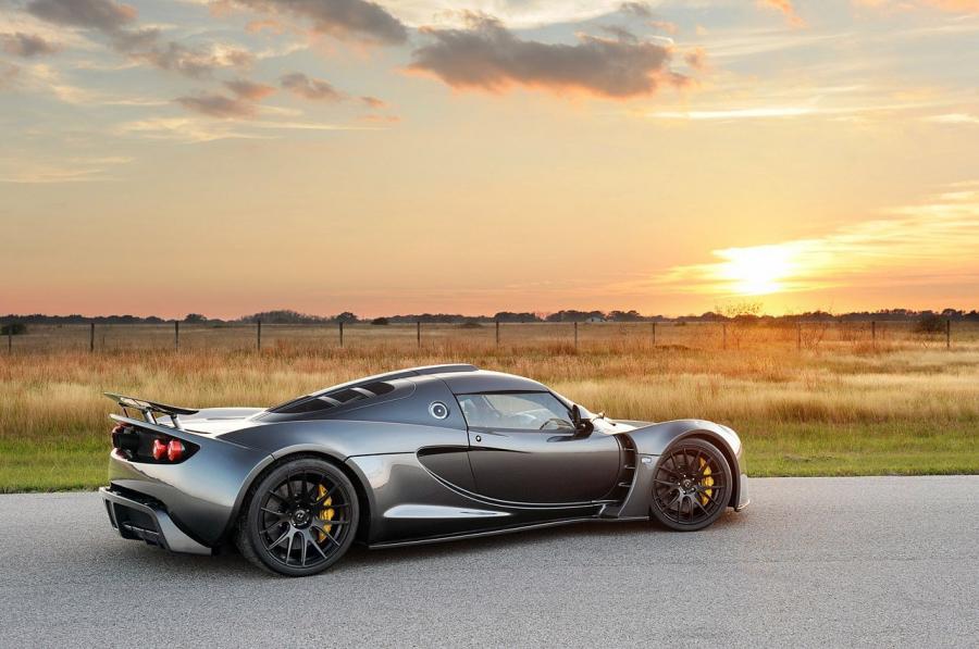  Hennessey Venom GT 2013 года  (фото 18 из 55)